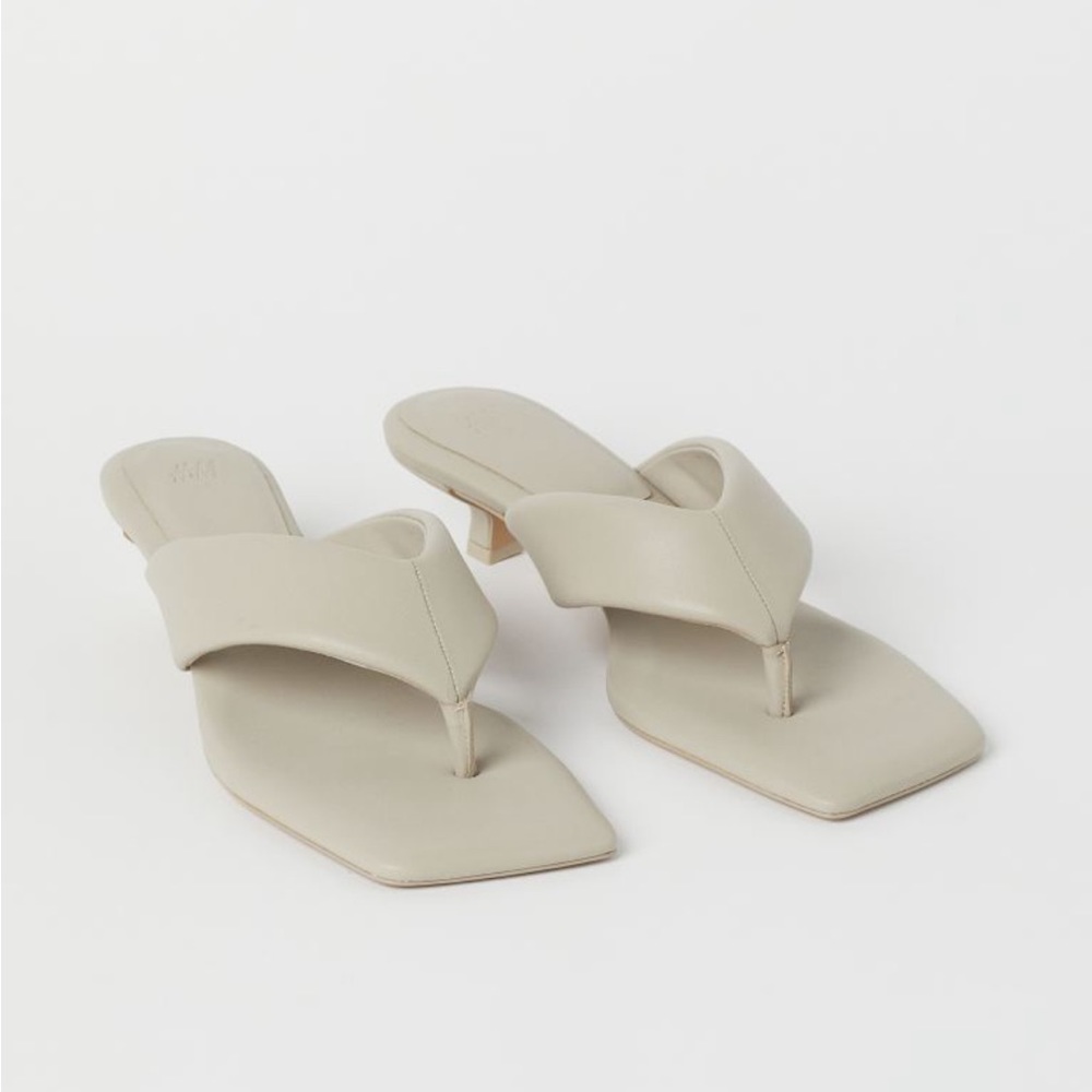 H&M Slip On Square Toe Kitten Heel Sandal Light Beige Size 8